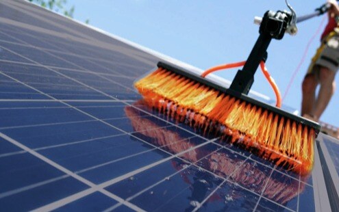 Solar-cleaning2